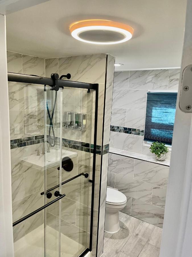 Cozy 1Br Apt In Elizabeth -10 Min To Ewr Airport & 30 Min To Nycアパートメント エクステリア 写真