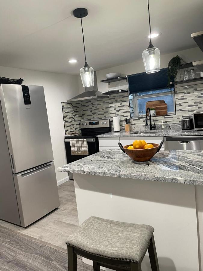 Cozy 1Br Apt In Elizabeth -10 Min To Ewr Airport & 30 Min To Nycアパートメント エクステリア 写真